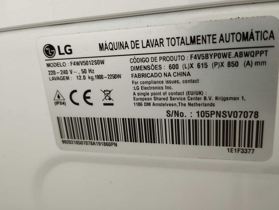 Máquina de lavar roupa LG 12kg