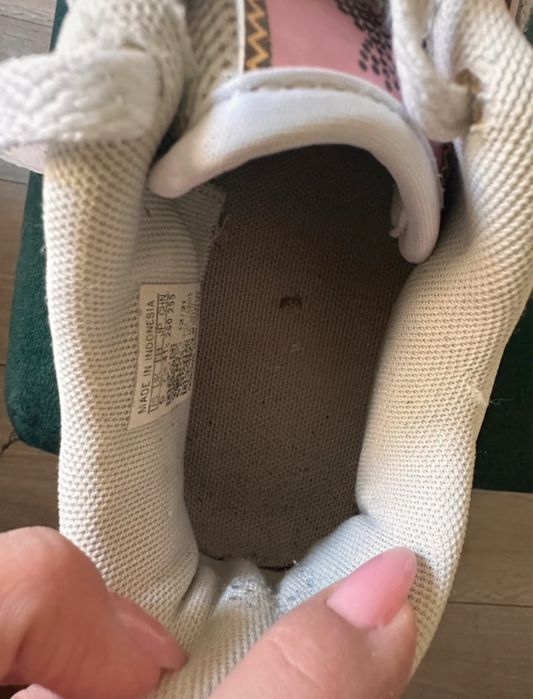 Adidas Court Bold GX5717 41 bardziej jak 40,5
