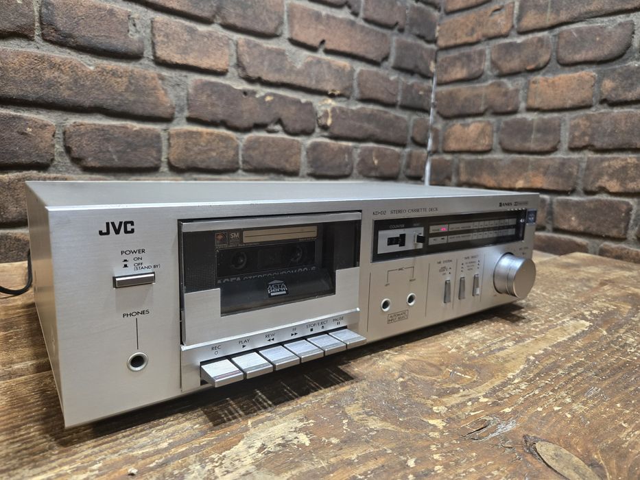 JVC KD D2 , magnetofon .