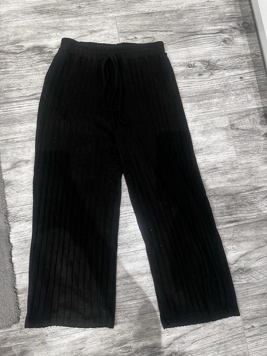 Spodnie czarne, szerokie