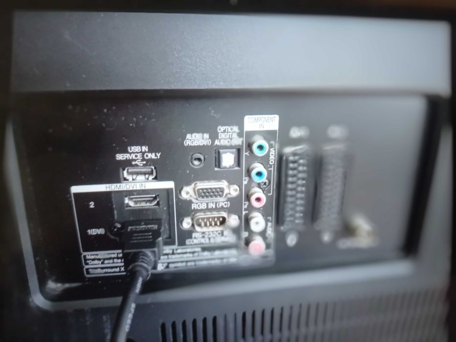 Tanio telewizor LG 32 całe dwa piloty