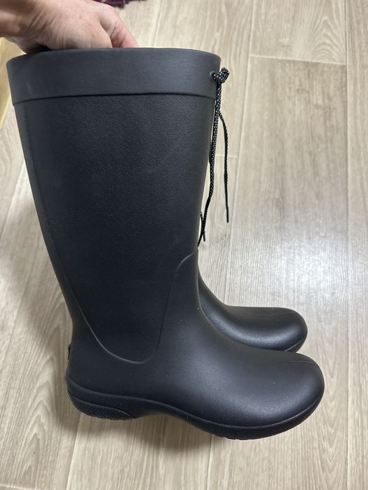 Продам новые сапоги крокс crocs 36 размер