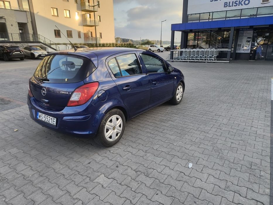 Corsa D 1.4 benzyna stan. Dobry