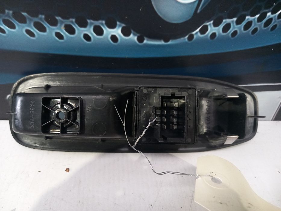 Interruptor dos vidros Peugeot 208