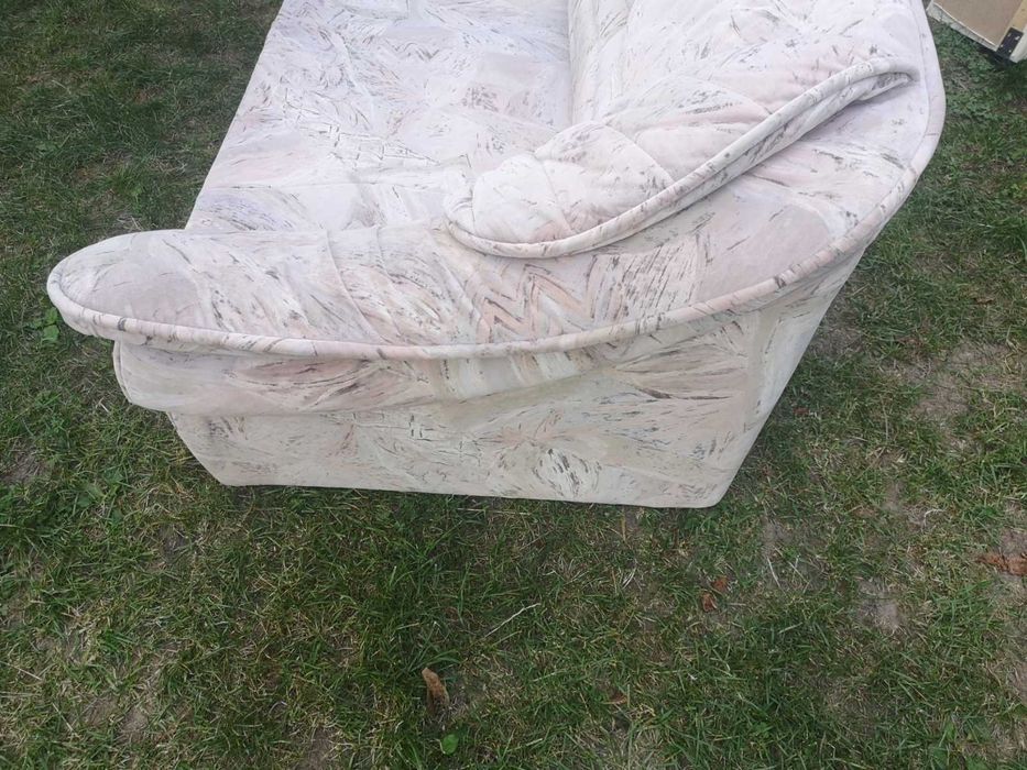 Диван  розкладний і крісло