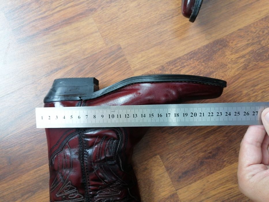 Сапоги boots ковбойские козаки красные кожа 36 корпоратив ковбой носок
