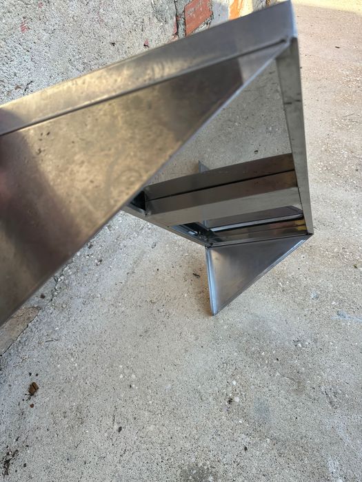Prateleira em Inox para Cozinha Profissional