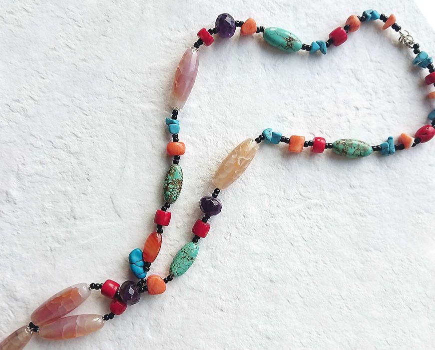 Naszyjnik handmade Agat, Koral, Ametyst, Turkus. Kamienie naturalne.