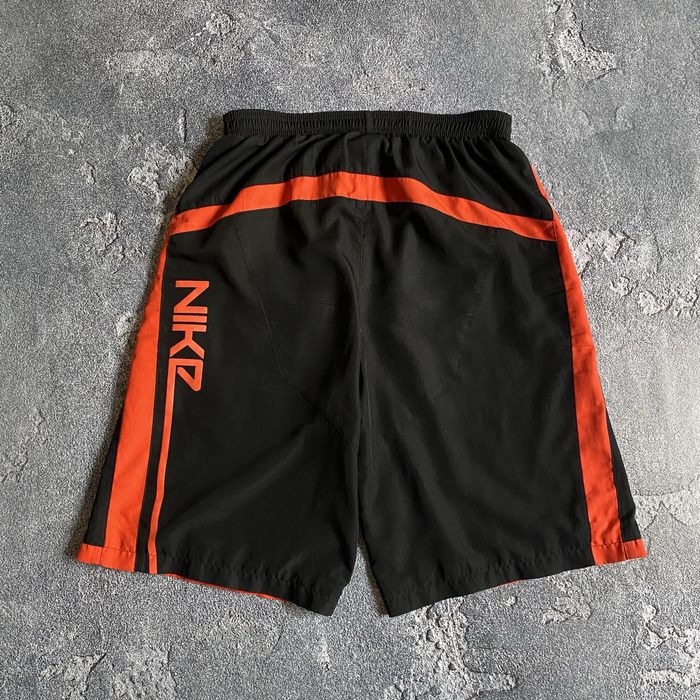 Спортивні шорти nike BIG logo у чорно помаранчовому кольорі, найк