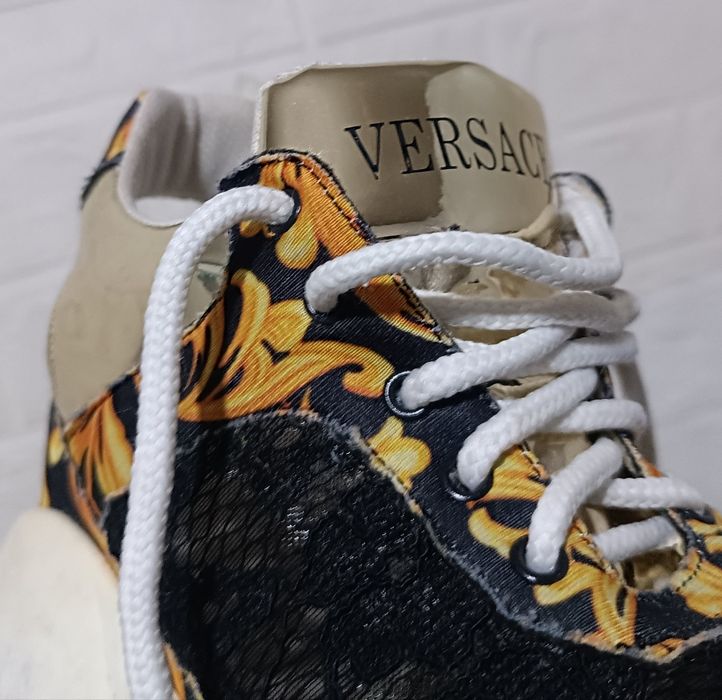 VERSACE Жіночі кросовки 39 кросівки босоніжки сетка