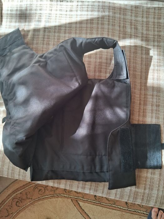 Бронежилет без броне пластин