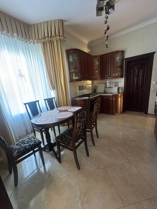 Будинок в с Мрія 180 м на 12 сотках