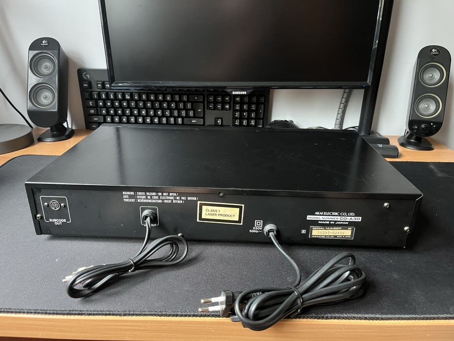 Akai CD-A30 na części