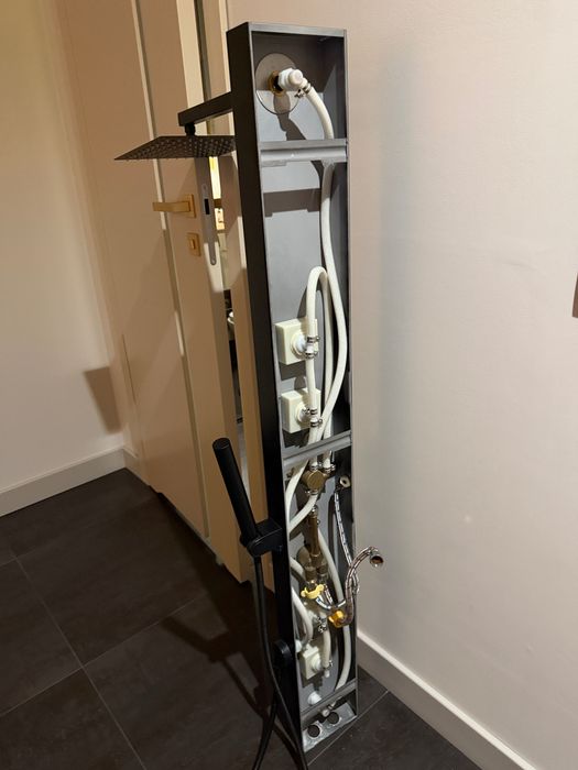 panel prysznicowy czarny