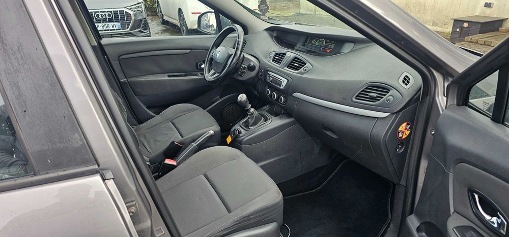Renault Scenic 1.5 DCI 110 KM Klima