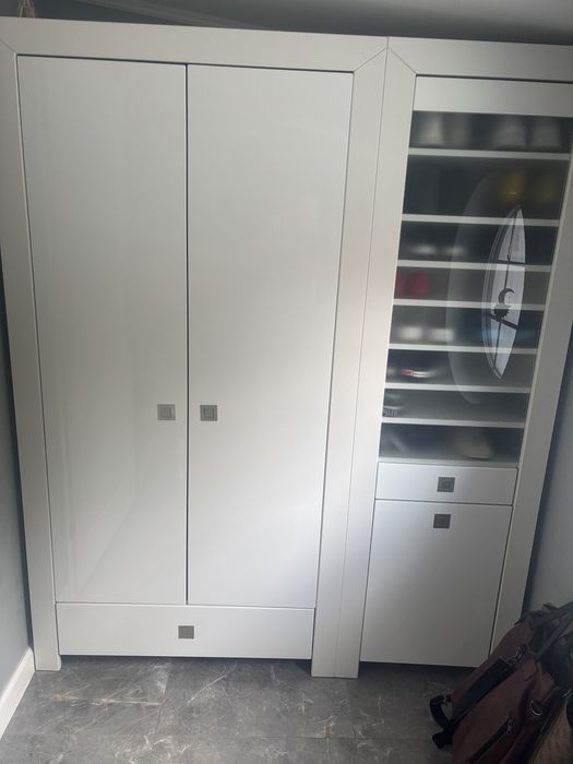 Szafa  z laminatu