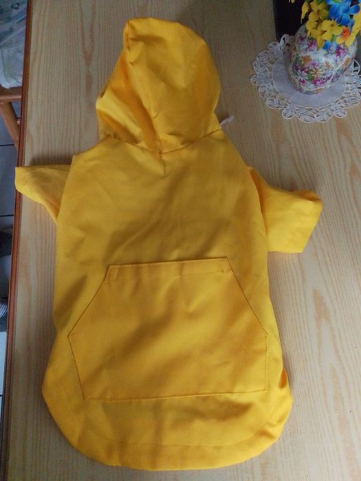 Kurtka przeciwdeszczowa dla psa