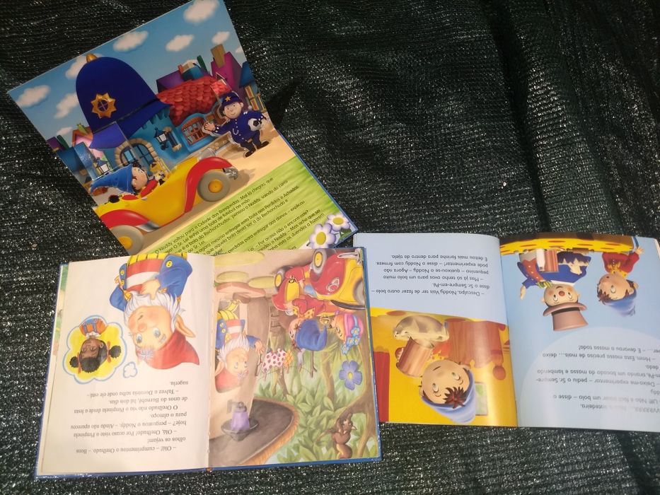 NODDY - lote 3 livros Verbo de diferentes séries
