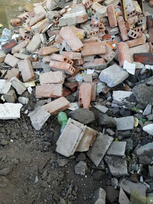 Oddam gruz około 3 przyczepy