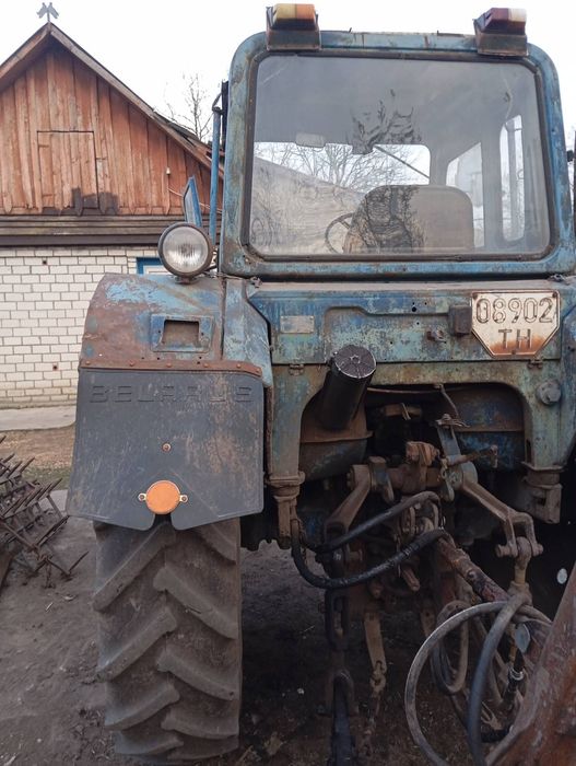 Продам трактор мтз