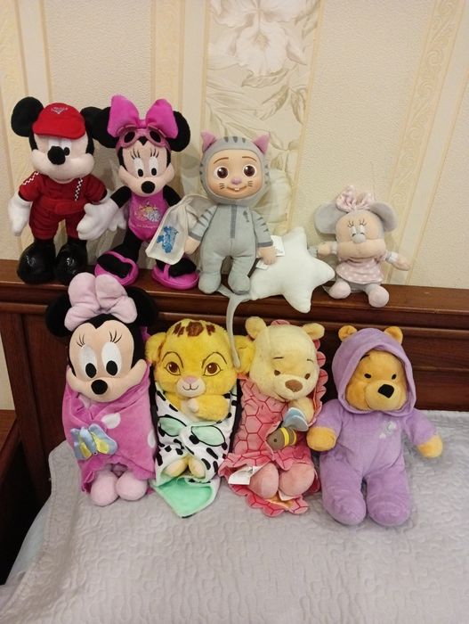 Іграшки Disney, Міккі,, Сімба, Мінні,  Зайчик, Вінні Пух, Тігра, Ту