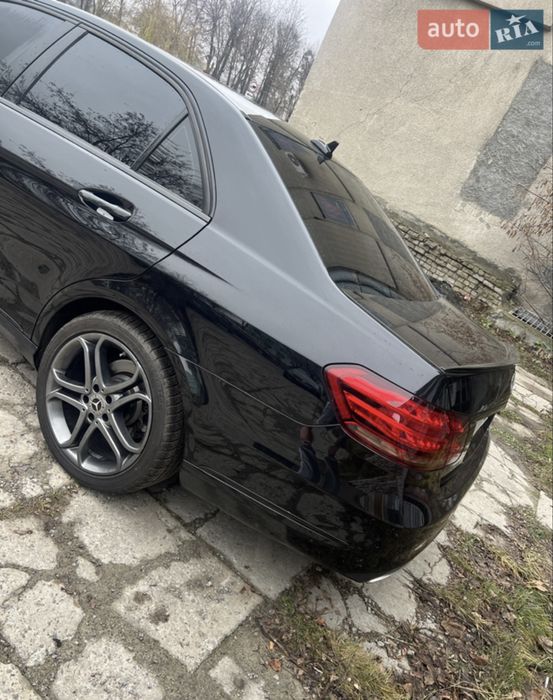 Mercedes-Benz W212 Е250