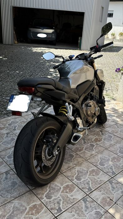 Honda CB650R | Março de 2022 | Apenas 7.526 km (70kw de livrete)