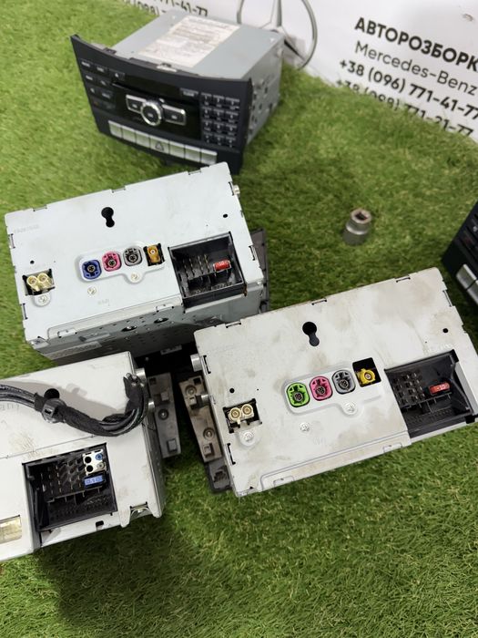 W212 w204 мгнітофон comand екран Mercedes АвтоРозборка