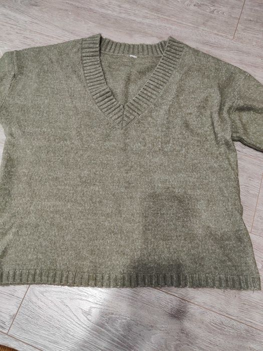 Sweterek damski M pas 50
