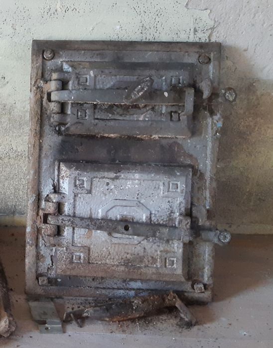 Drzwiczki żeliwne do pieca kaflowego wędzarni drzwi zestaw