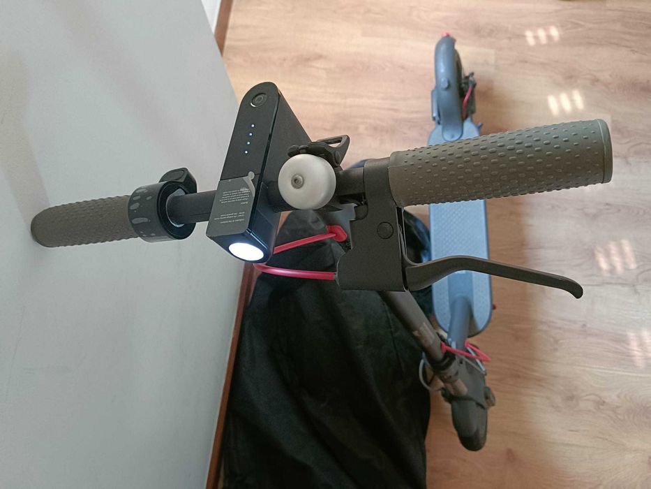 Trotinete Xiaomi Mi Electric Scooter M365 Preto :: Excelente Estado ::