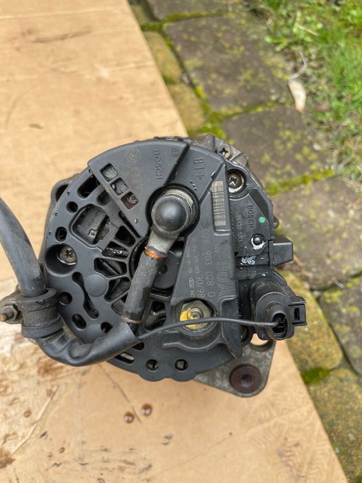 Генератор (альтернатор) Skoda Octavia A4 1.6 бензин + проводка