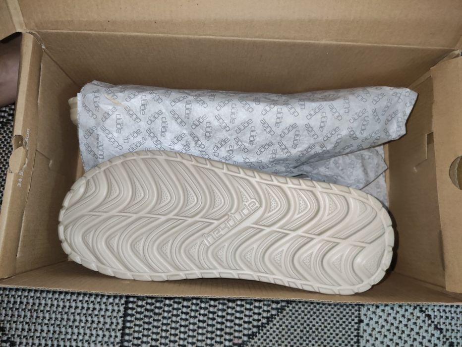 Макасіни Hey dude