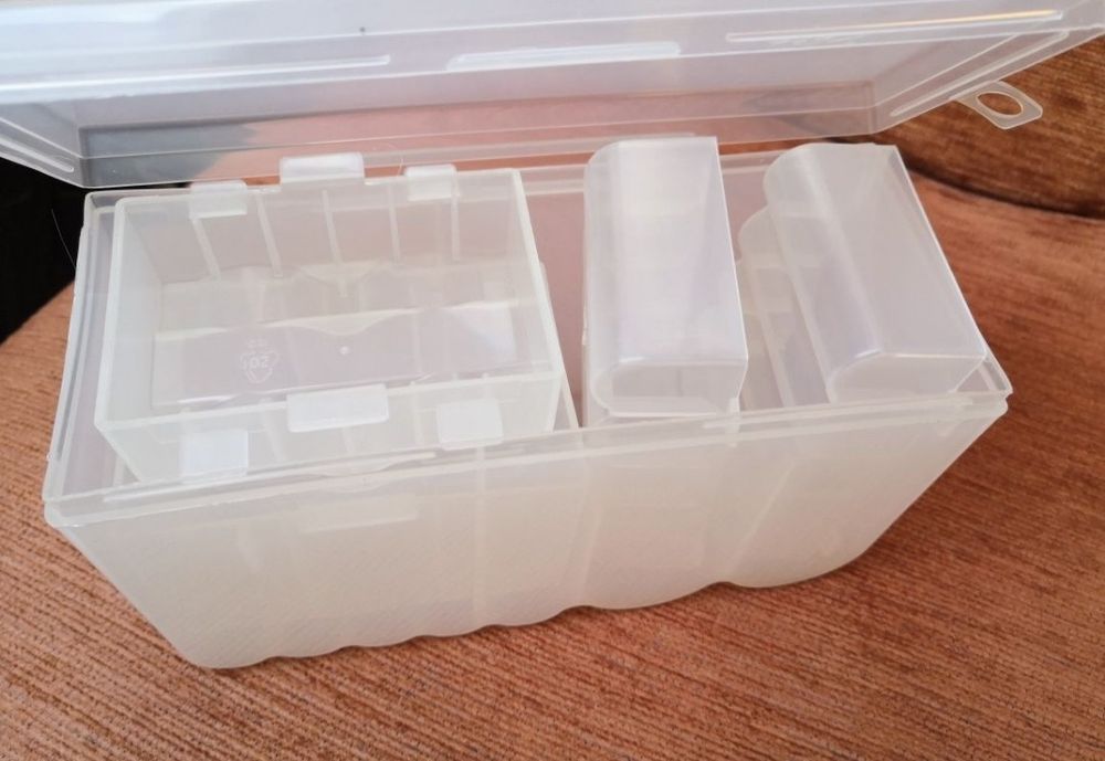 Organizer, pojemnik na baterie