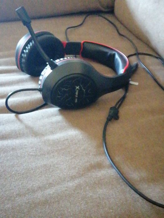 Headphones /Auscultadores