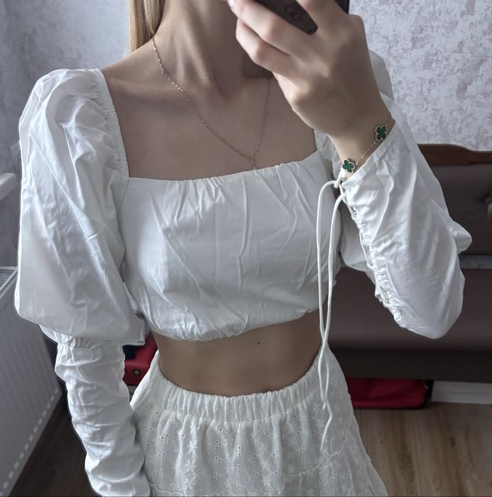 Білий   топ