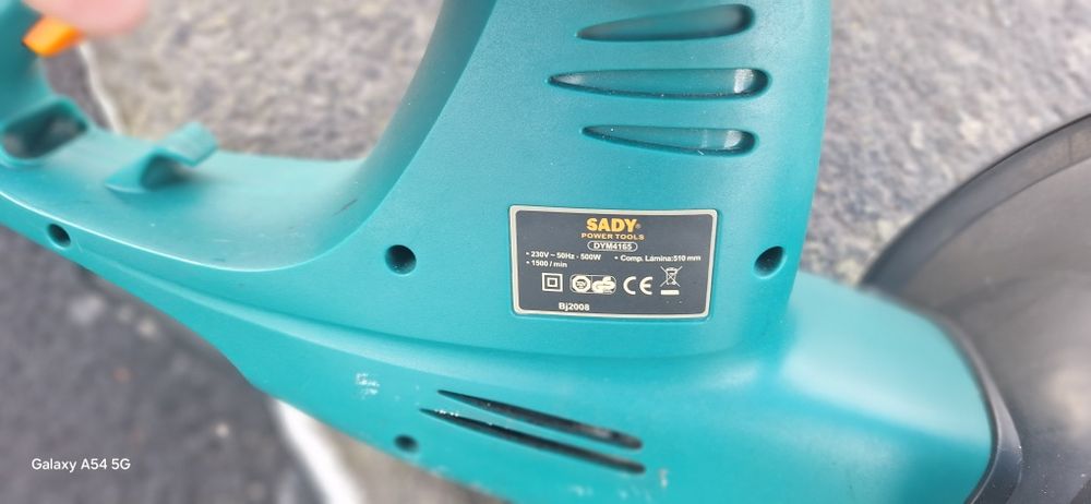 Corta sebes eléctrico