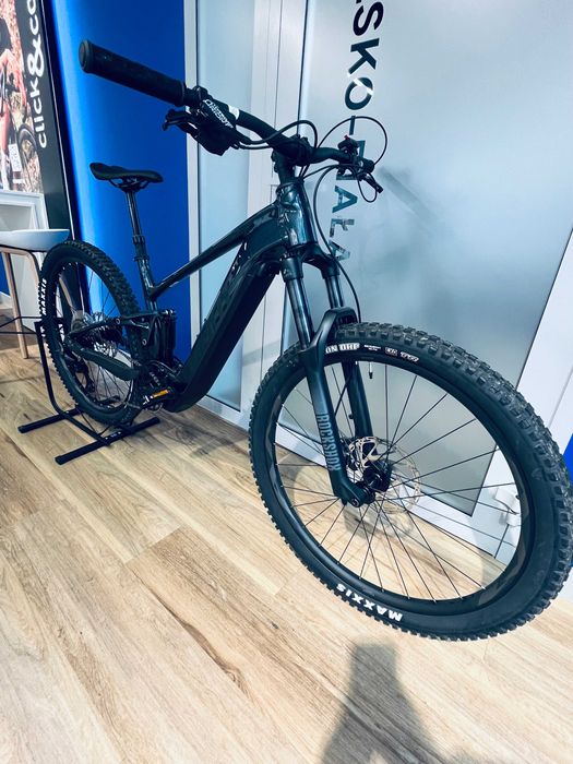 Giant Stance E+1 ''M''