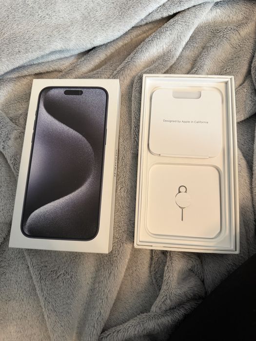 Iphone 15 pro max tytan błękitny