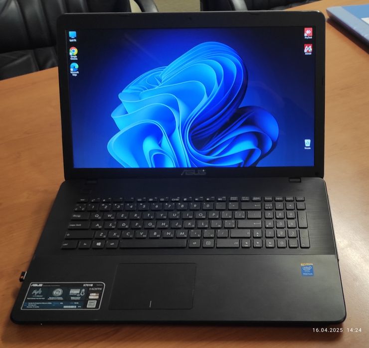 Продаю ноутбук Asus X751M, б.у.