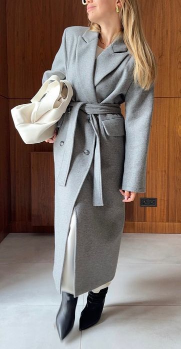 Вовняне пальто нове Захват