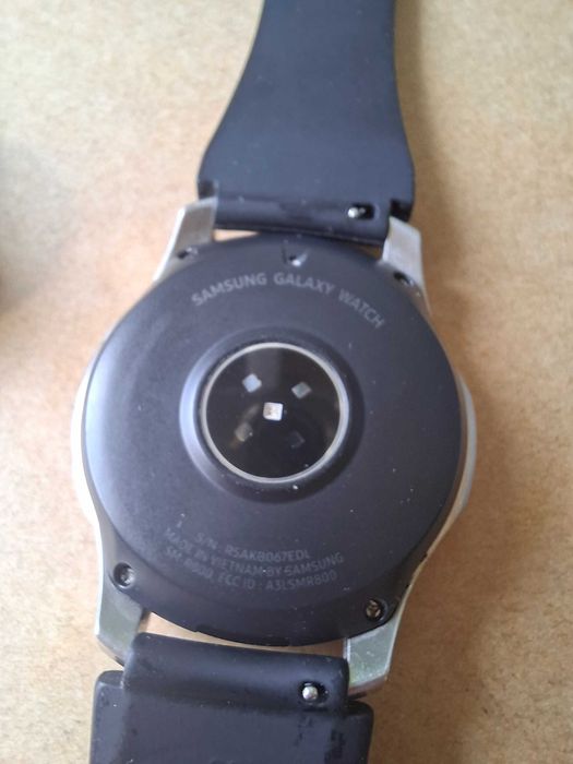 Samsung galaxy watch 46мм. SM-R800