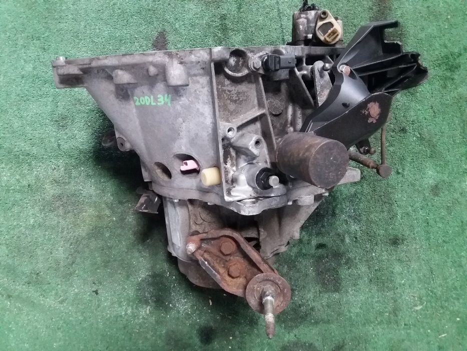 Caixa Velocidades Peugeot / Citroen 1.9 D Ref: 20 DL 34