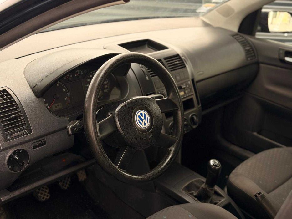 Volkswagen Polo 1.2 NACIONAL foto 5