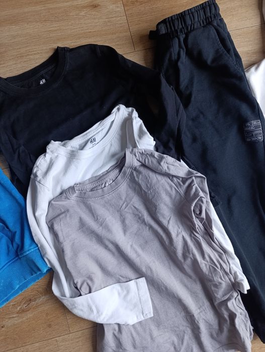 Paka. 128-134. Reserved. H&M