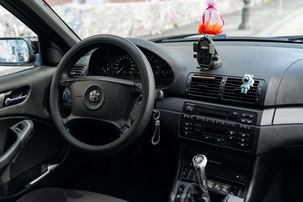 BMW 3 Series 2003 VIN WBAAX51050PD44149 фото оголошення 19 з 22