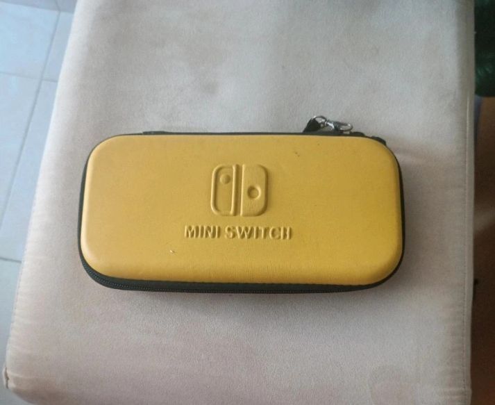 Nintendo Switch Lite + Acessórios | Capa Pokémon Nova