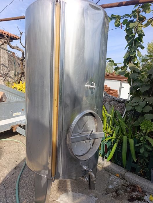 Cuba inox 1000L ótimo estado