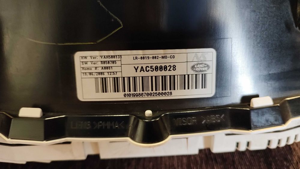 Панель приладів Land Rover Discovery 2.7tdi (III) 2004-2009 YAC500028