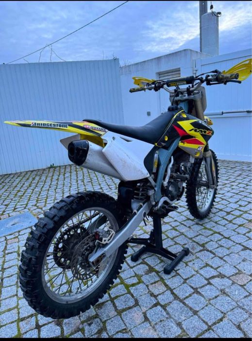 Suzuki RM-Z 250 - Nao Matriculada - 2004